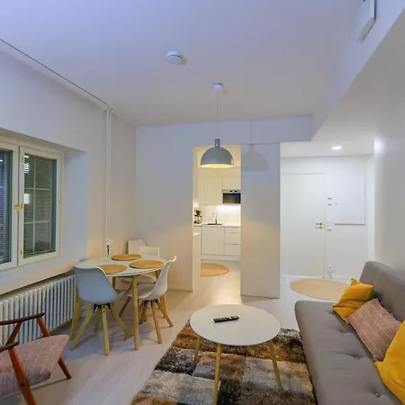 Idyllic In The Center For Three Person Apartamento Oulu